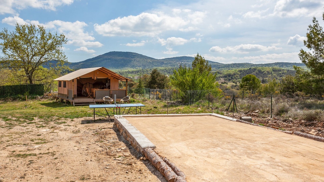 Photo of Outdoor in Saint-Andre-de-Cruzieres