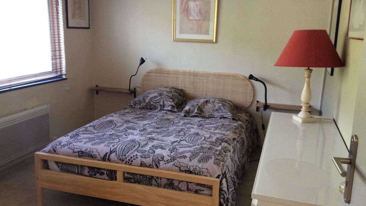 Photo of Bedroom in Fuveau