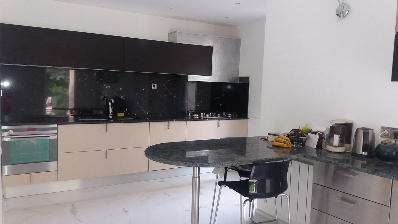 Photo of Kitchen in Couronne Urbaine