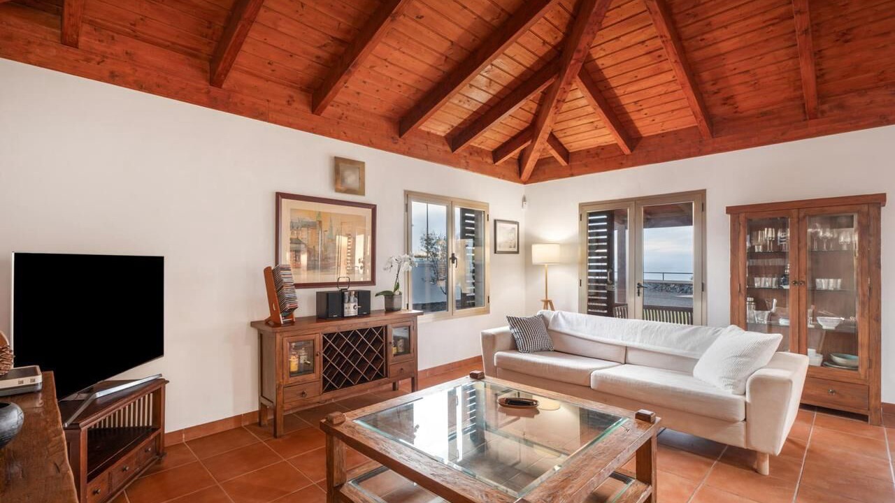 Photo of Livingroom in Juan Fernandez