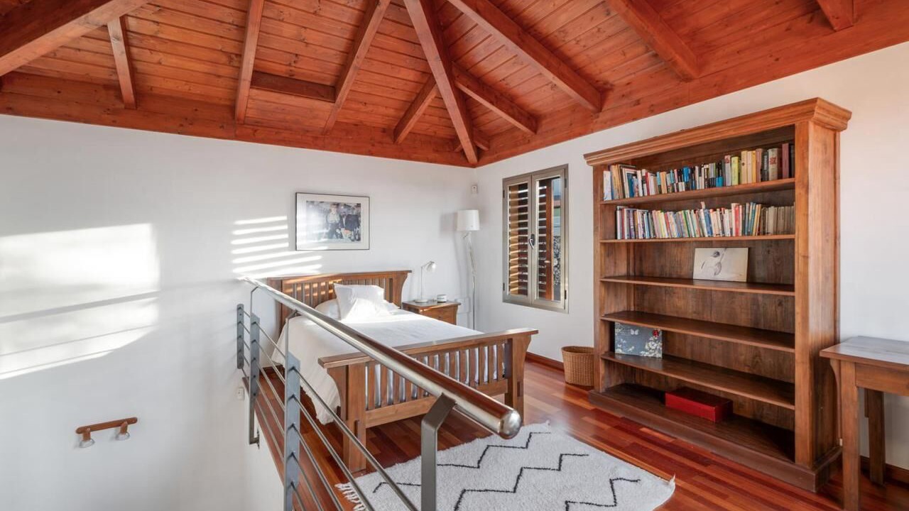 Photo of Bedroom in Juan Fernandez