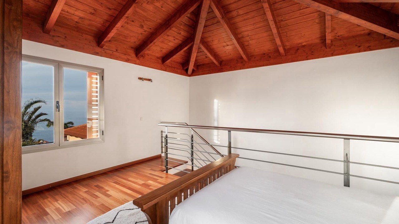 Photo of Bedroom in Juan Fernandez