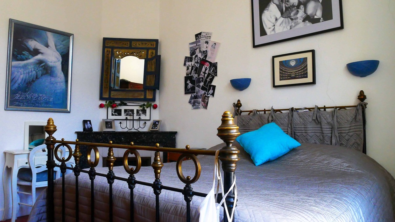 Photo of Bedroom in Nimes City Centre
