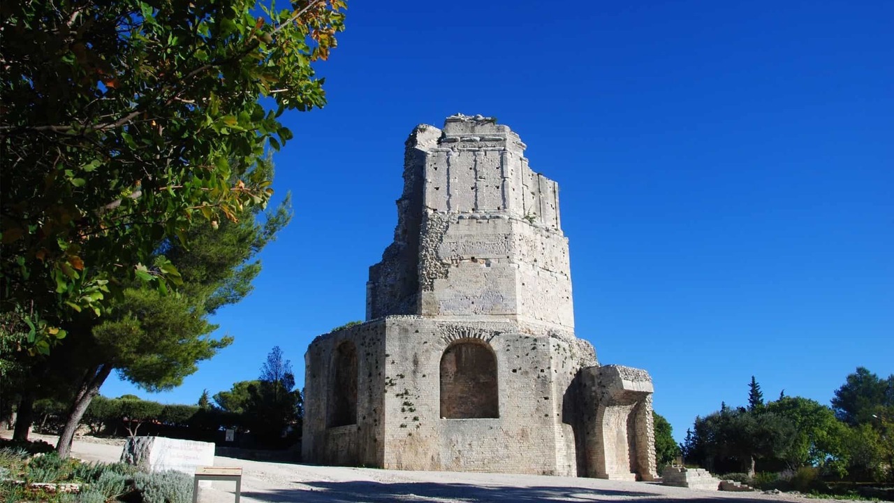 Photo of Others in Nimes City Centre