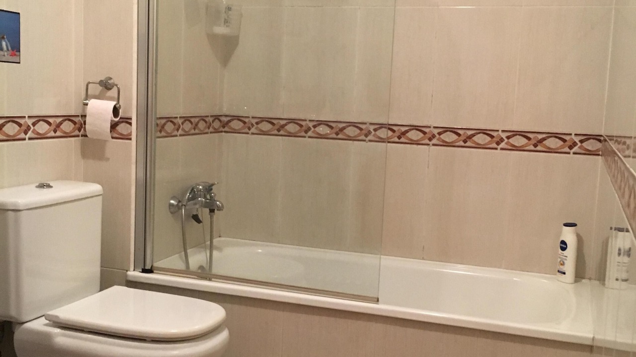Photo of Bathroom in Raxo