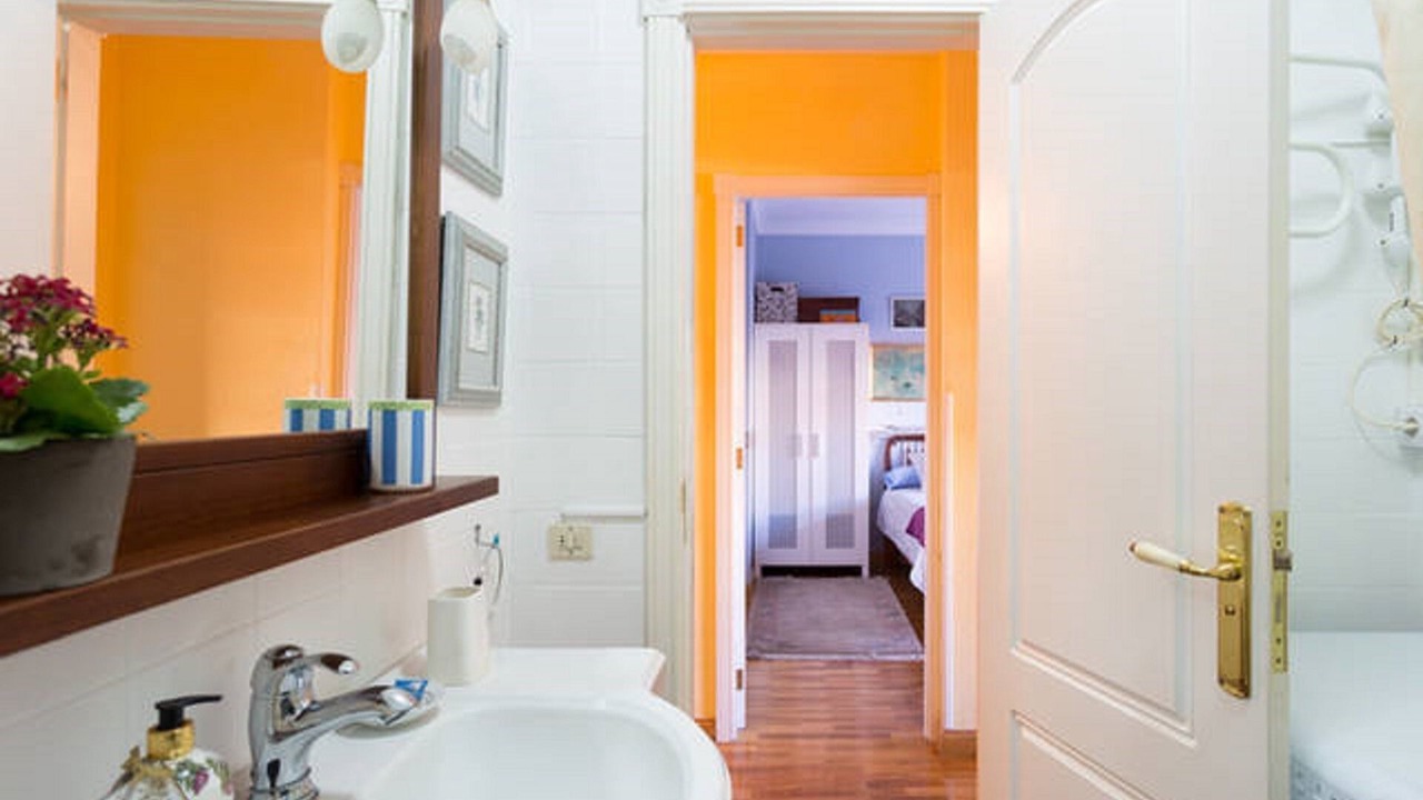 Photo of Bathroom in Historical Center