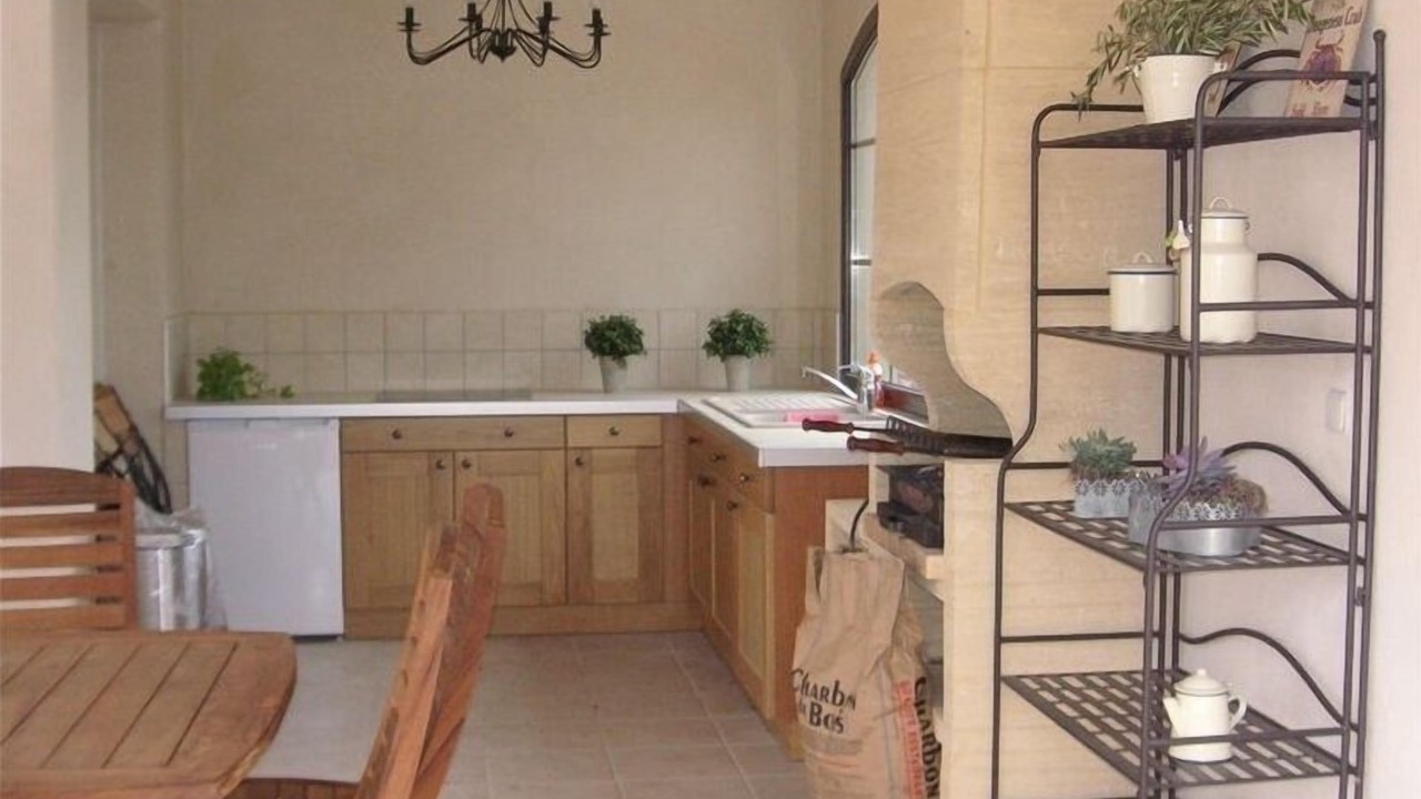 Photo of Kitchen in Eygalieres