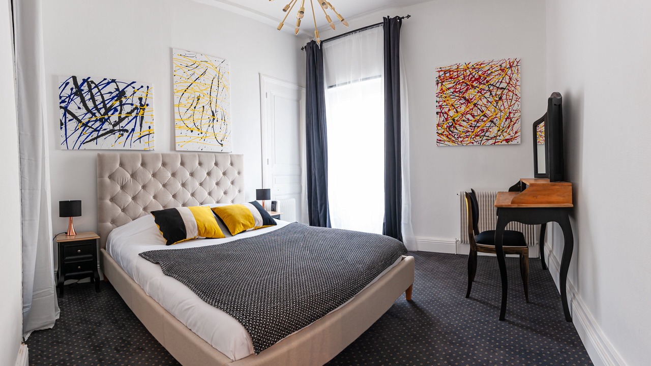 Photo of Bedroom in Saint-Geoirs