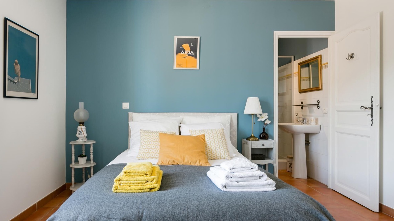 Photo of Bedroom in Roussillon