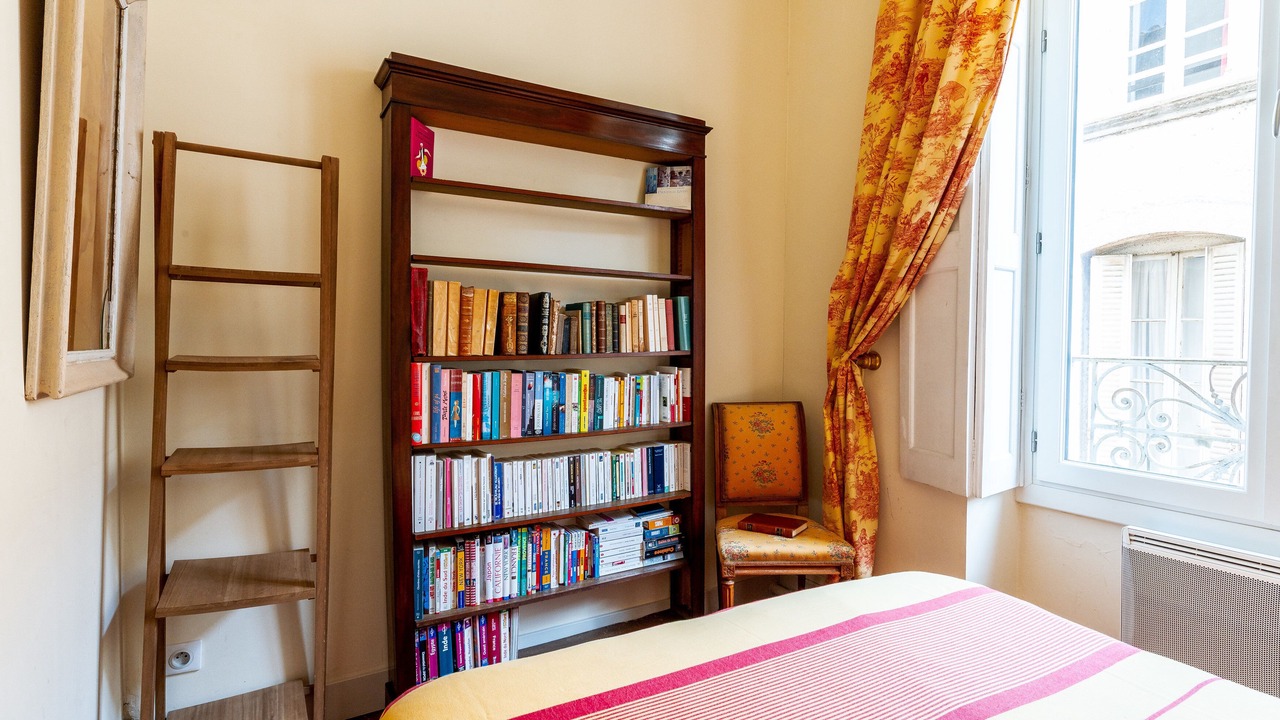 Photo of Bedroom in Avignon City Centre