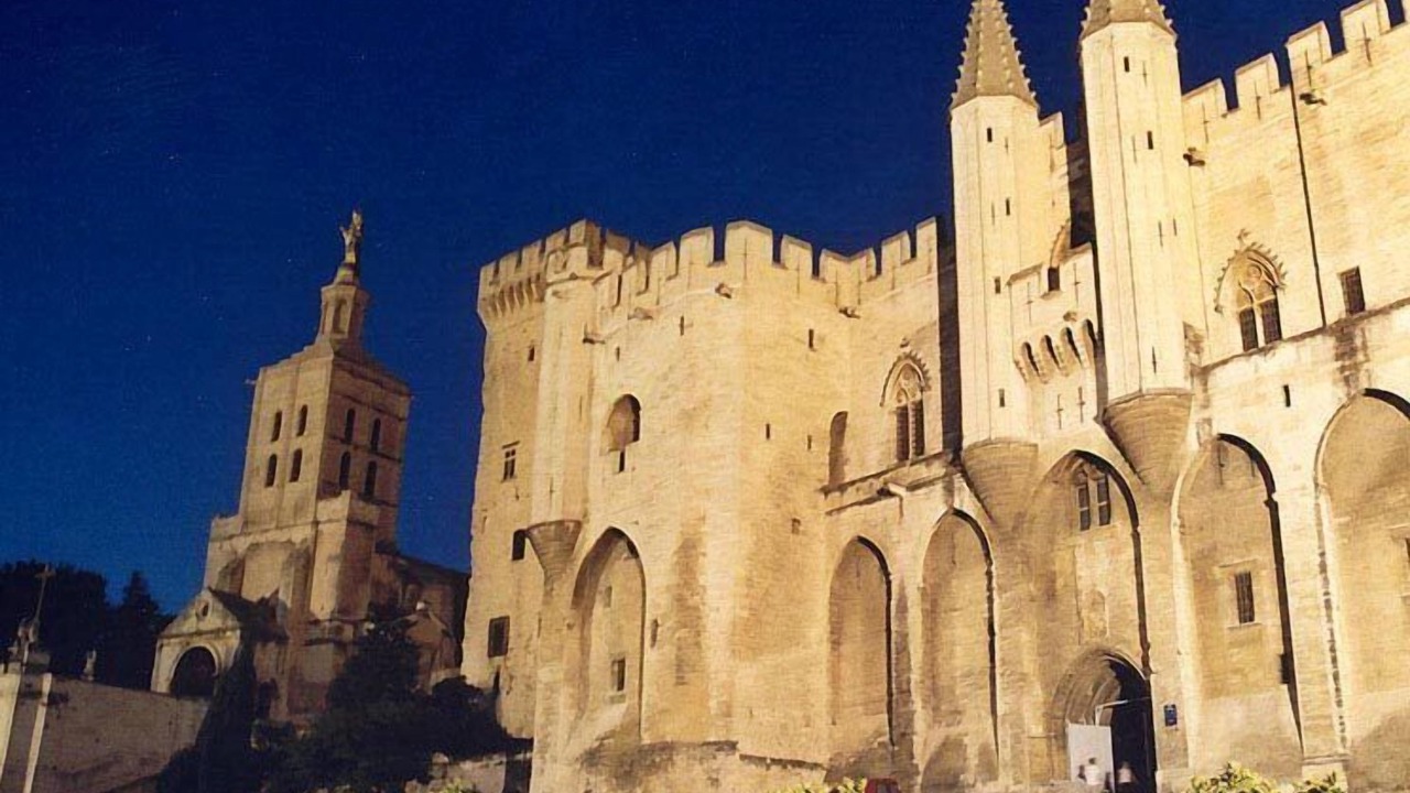 Photo of Others in Avignon City Centre