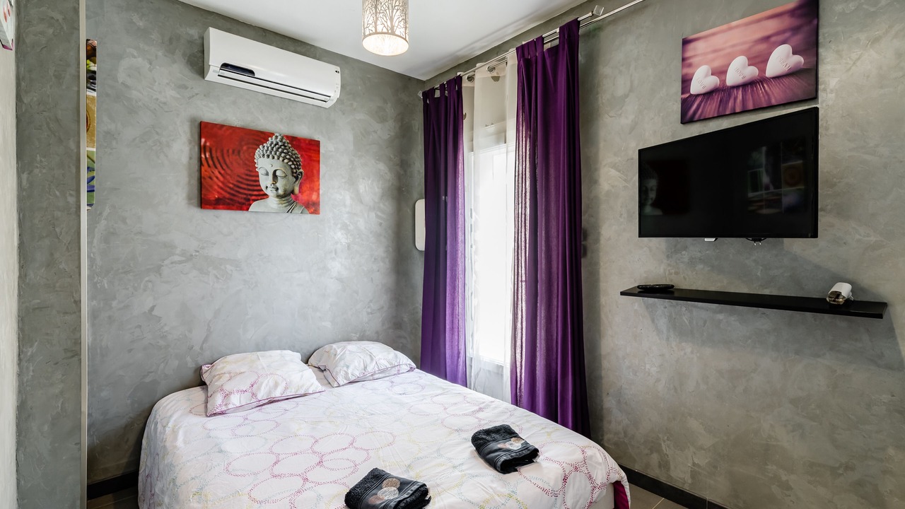 Photo of Bedroom in La Ciotat