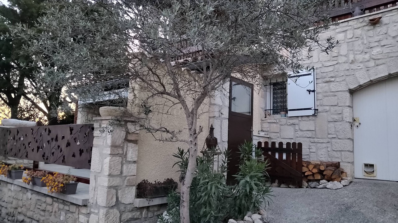 Photo of Outdoor in Salavas