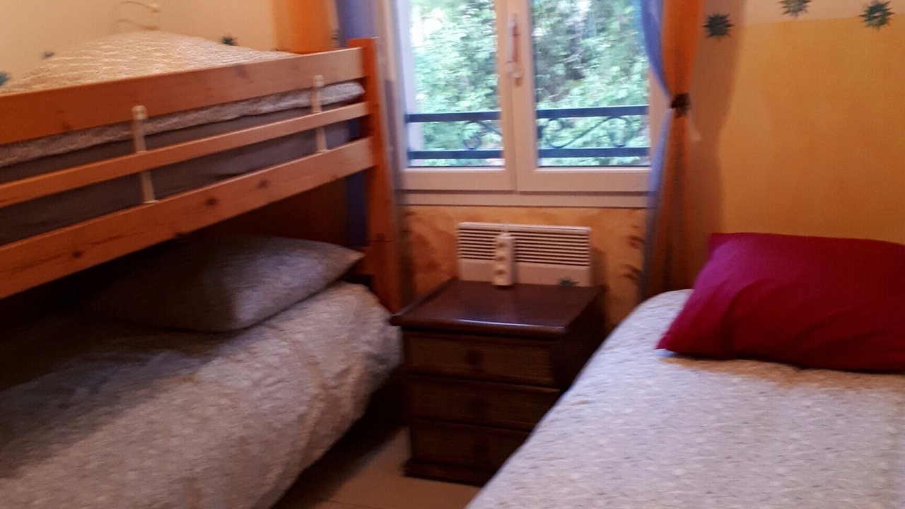Photo of Bedroom in Ensues-la-Redonne