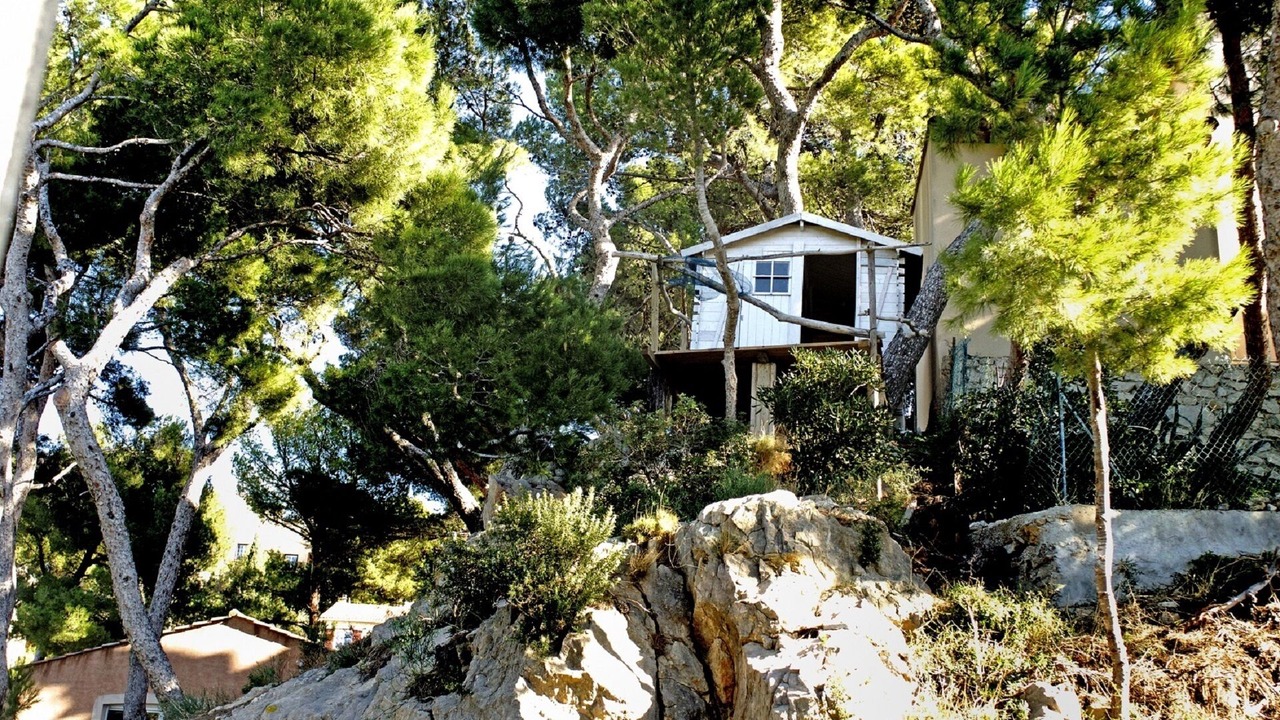 Photo of Outdoor in Ensues-la-Redonne