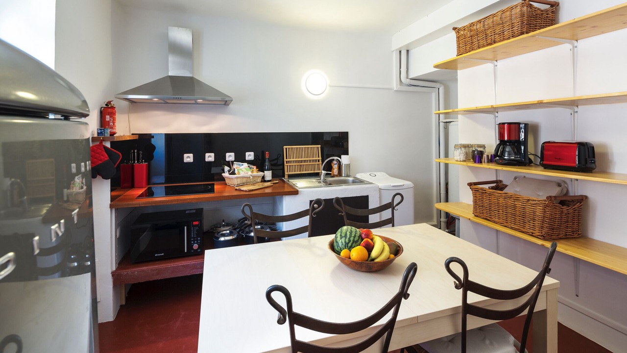 Photo of Kitchen in Saint-Guilhem-le-Desert