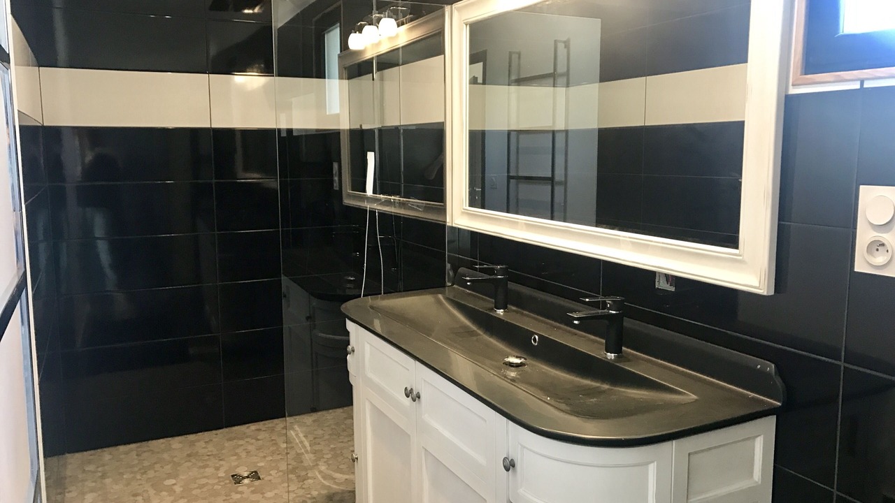 Photo of Bathroom in Les Vans