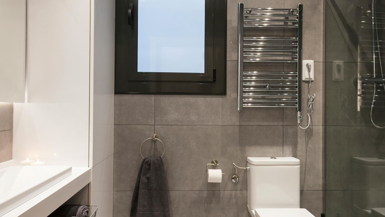 Photo of Bathroom in El Poble-sec