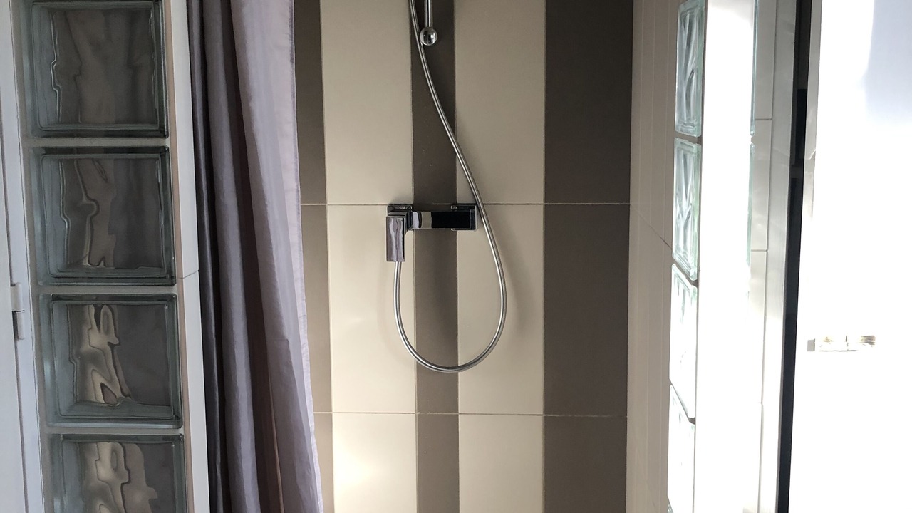 Photo of Bathroom in Uzes