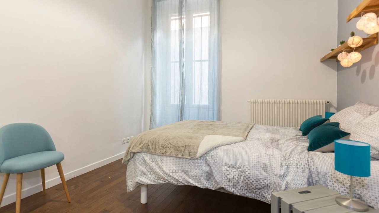 Photo of Bedroom in Avignon City Centre