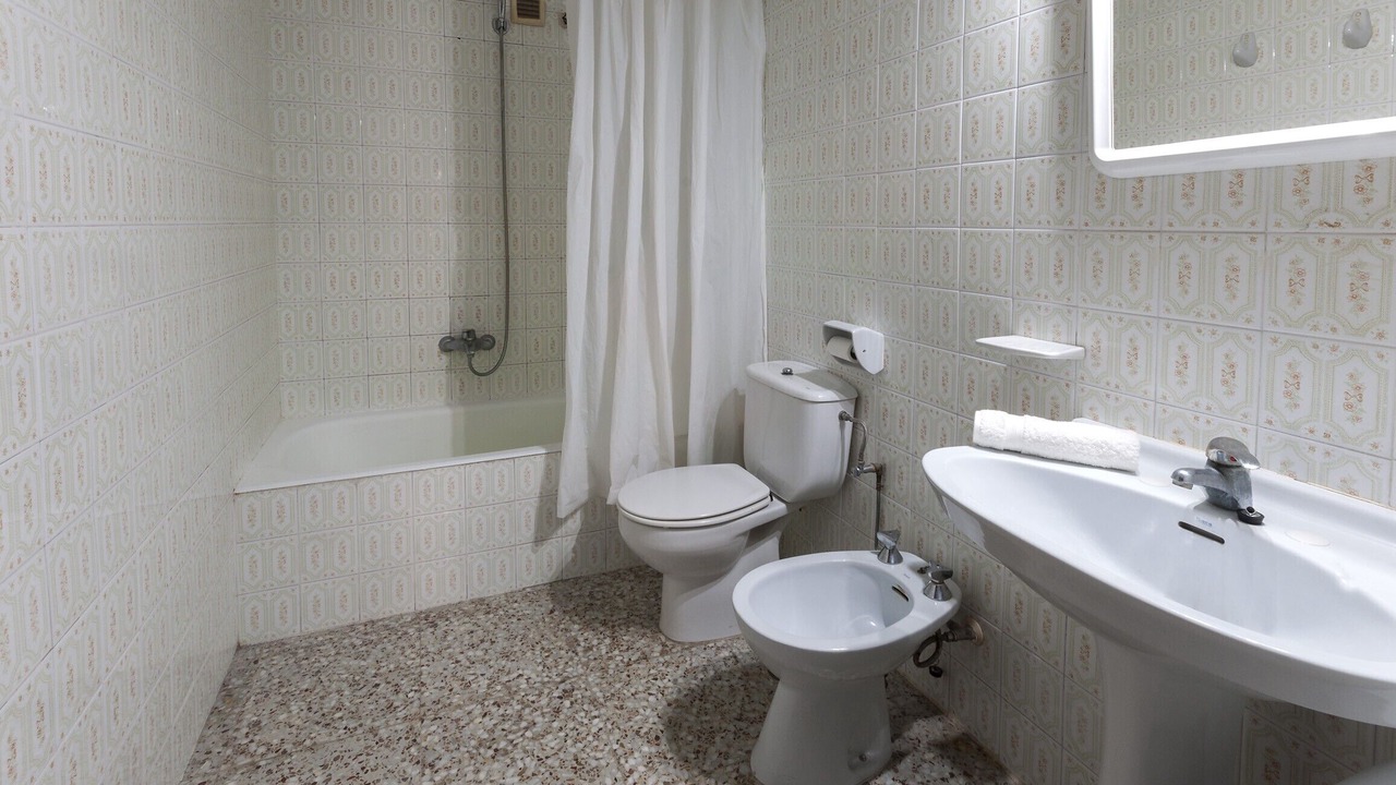 Photo of Bathroom in Daimuz