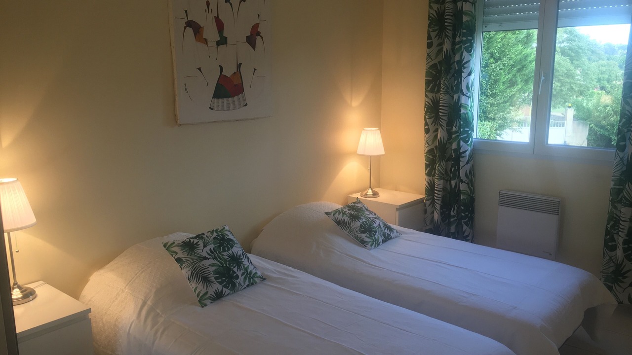 Photo of Bedroom in Teyran