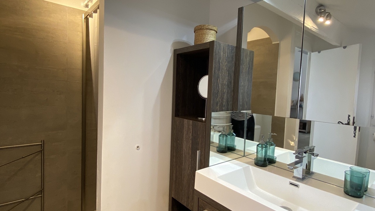 Photo of Bathroom in Saintes-Maries-de-la-Mer