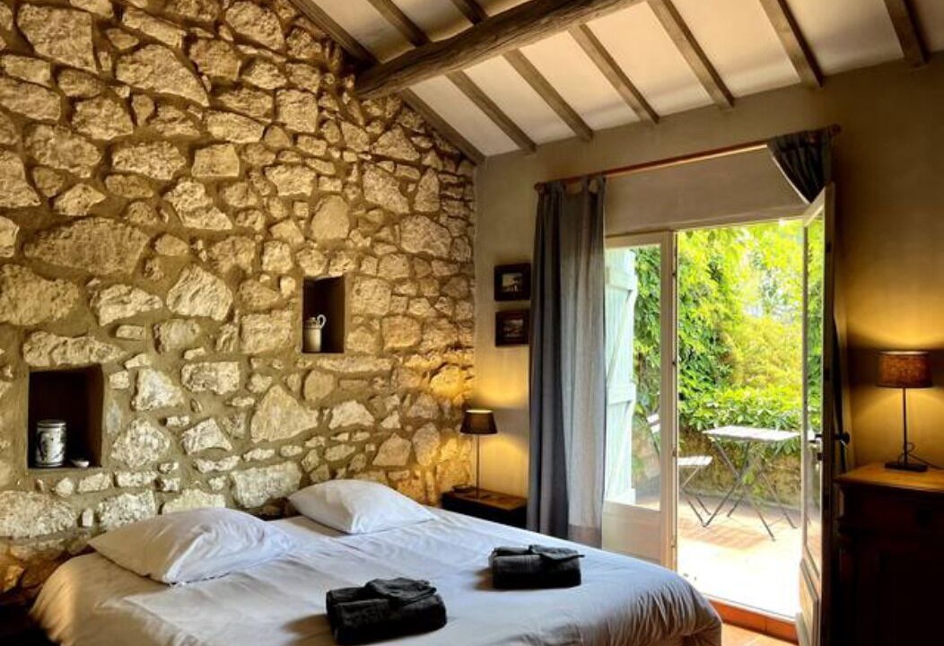 Photo of Bedroom in Pernes-les-Fontaines