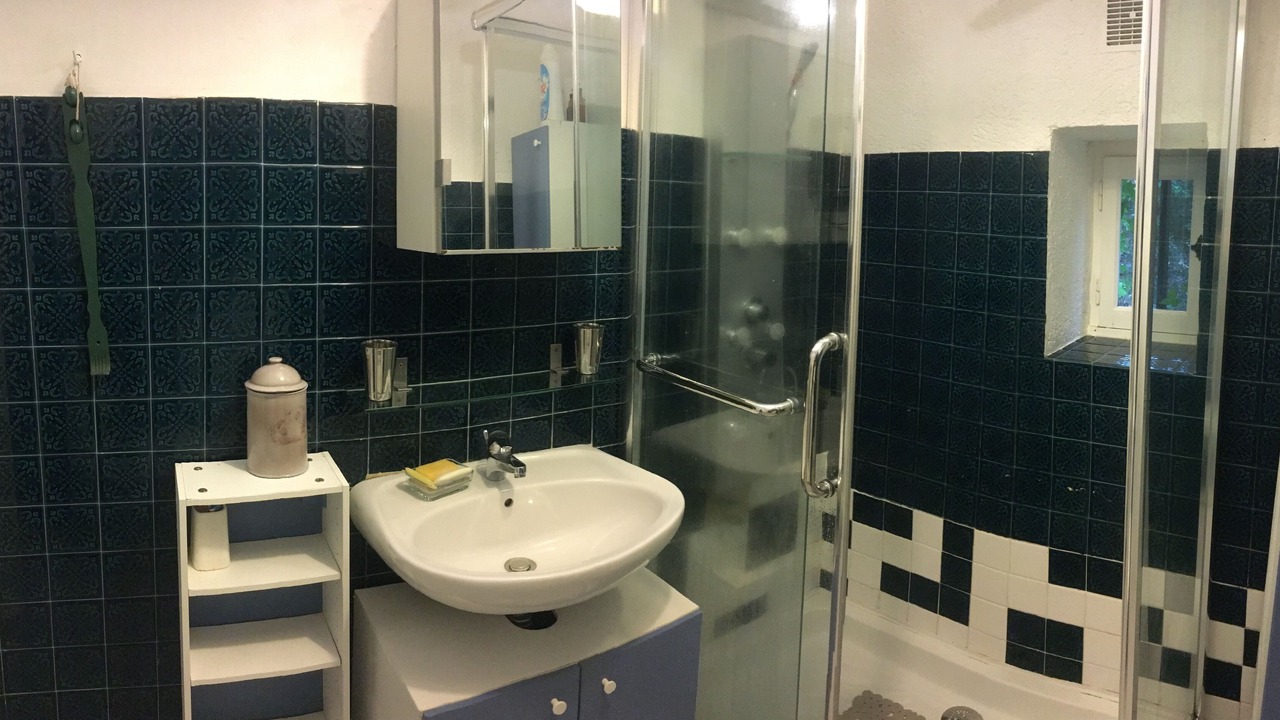 Photo of Bathroom in Anduze
