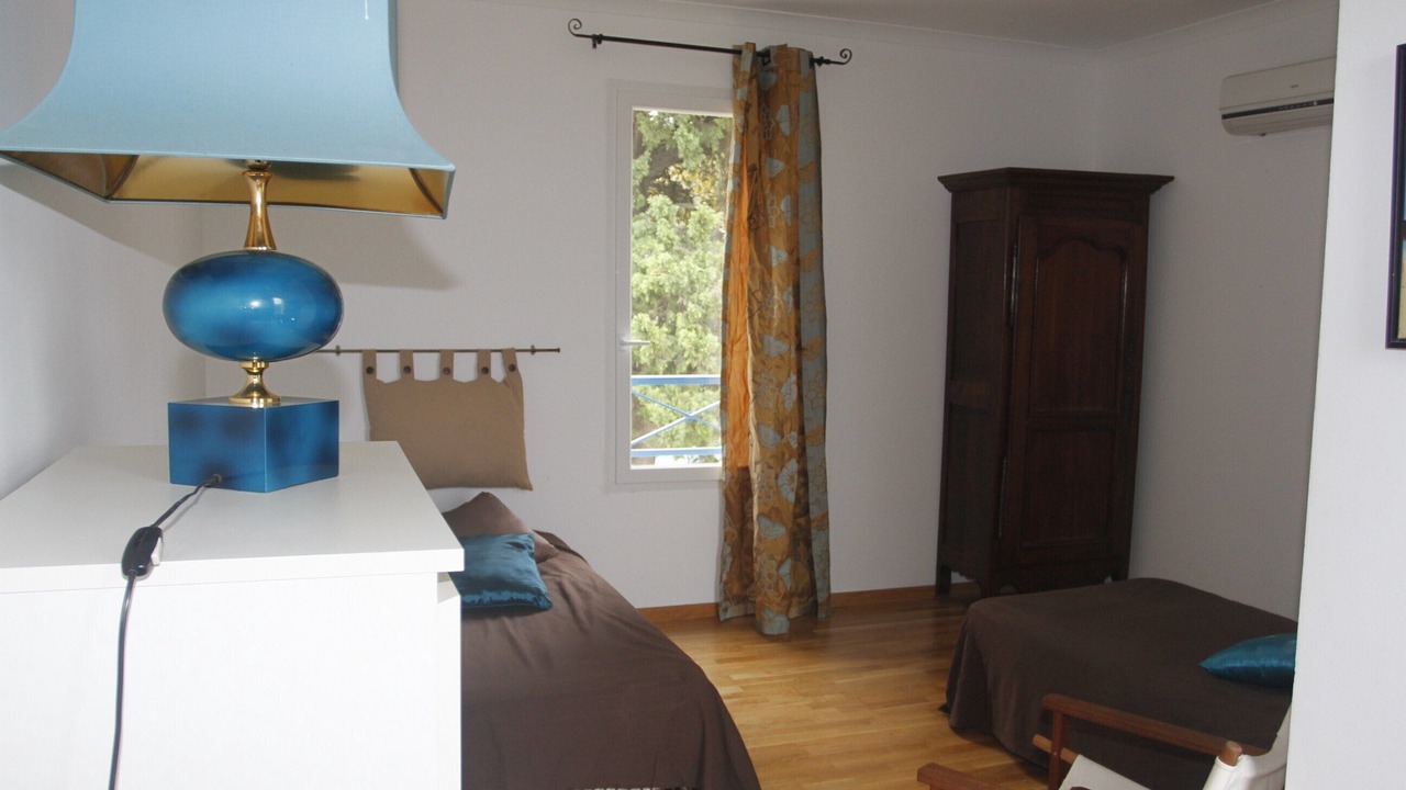 Photo of Bedroom in Arles
