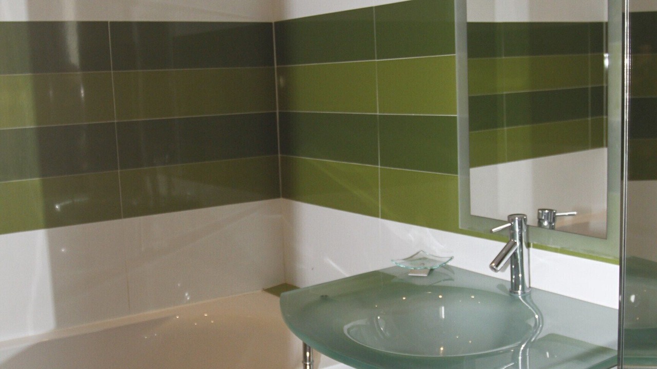 Photo of Bathroom in Arles