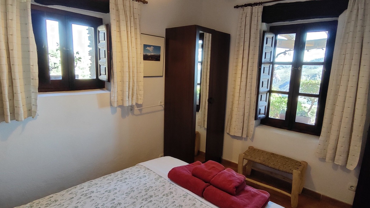 Photo of Bedroom in Portugos