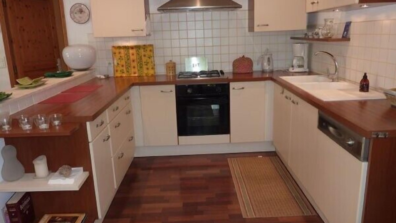 Photo of Kitchen in Maussane