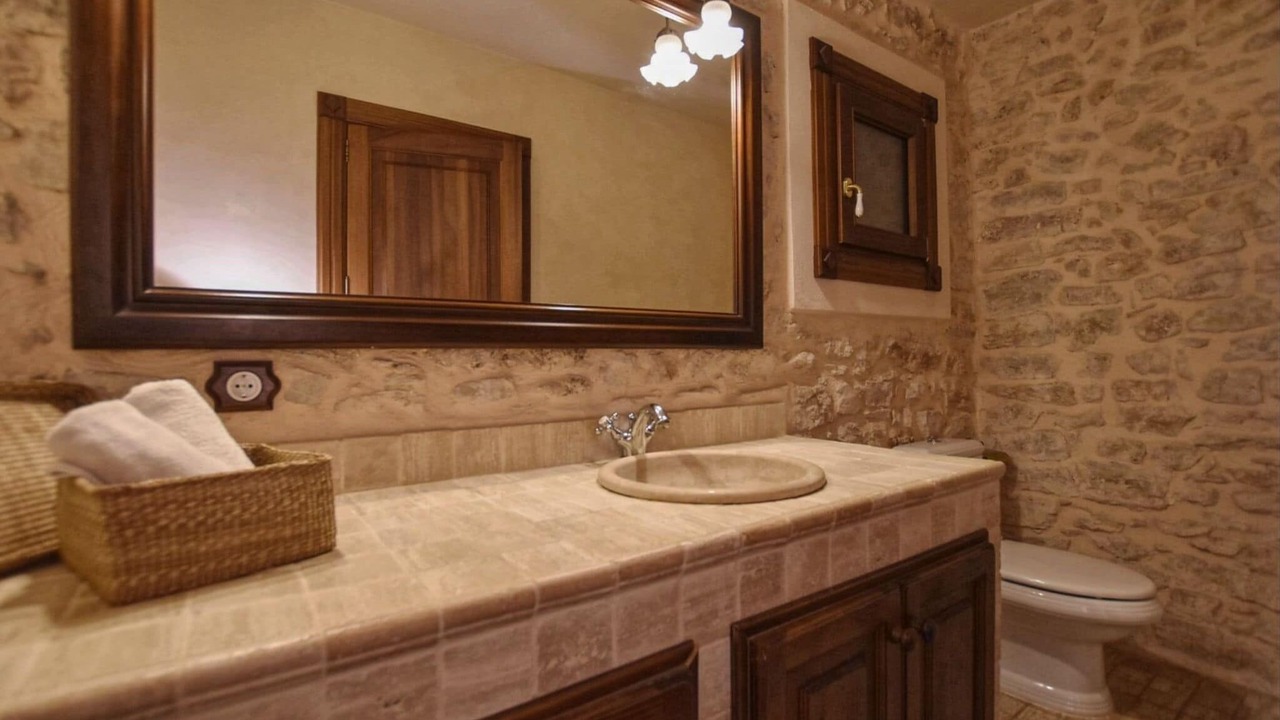 Photo of Bathroom in Petra
