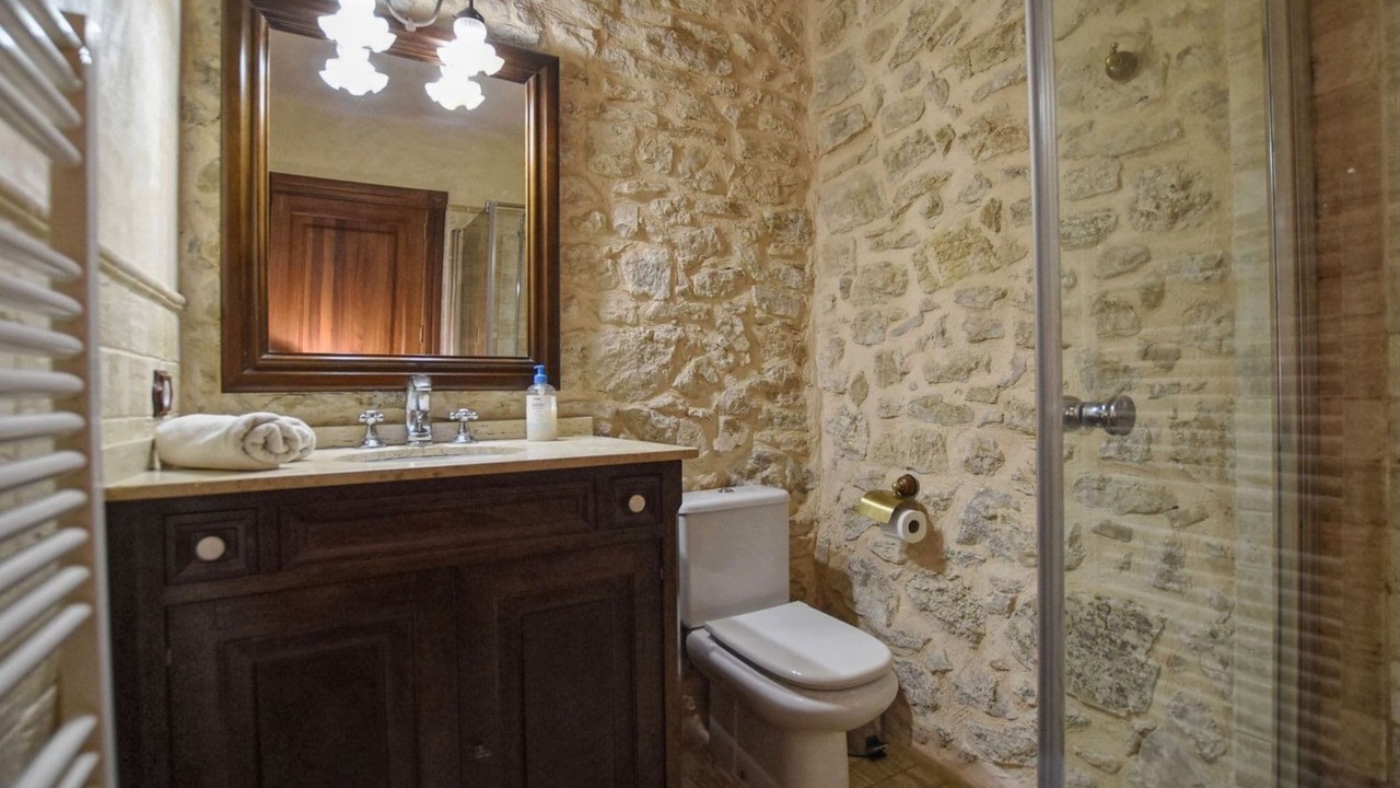 Photo of Bathroom in Petra