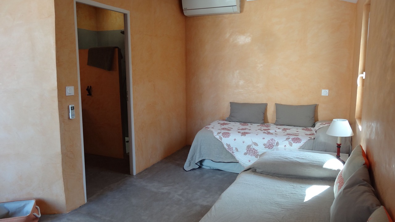 Photo of Bedroom in Arles City Centre