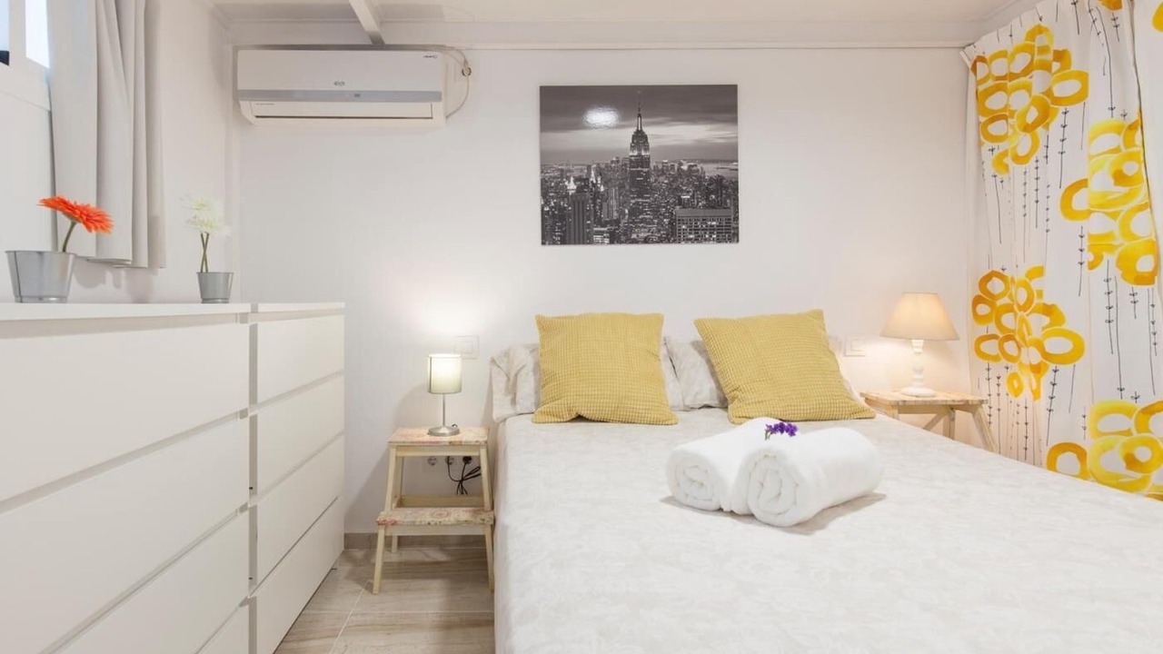 Photo of Bedroom in Triana