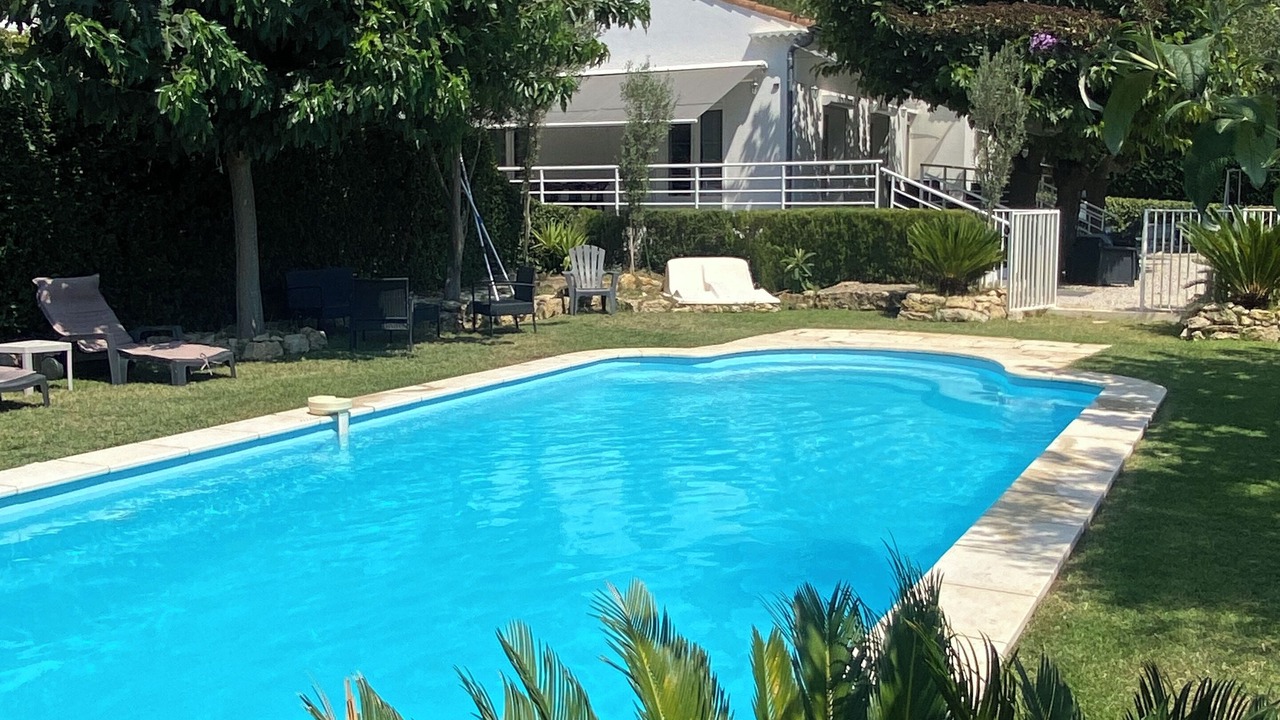 Photo of Outdoor in Biver