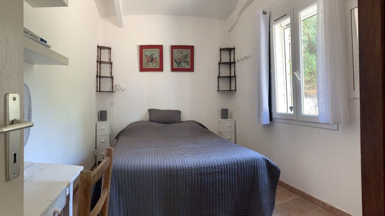 Photo of Bedroom in Grand Sud