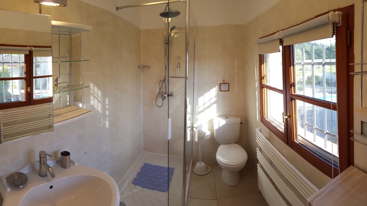 Photo of Bathroom in Alleins