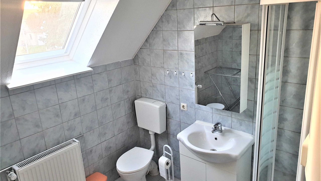 Photo of Bathroom in Kachlin