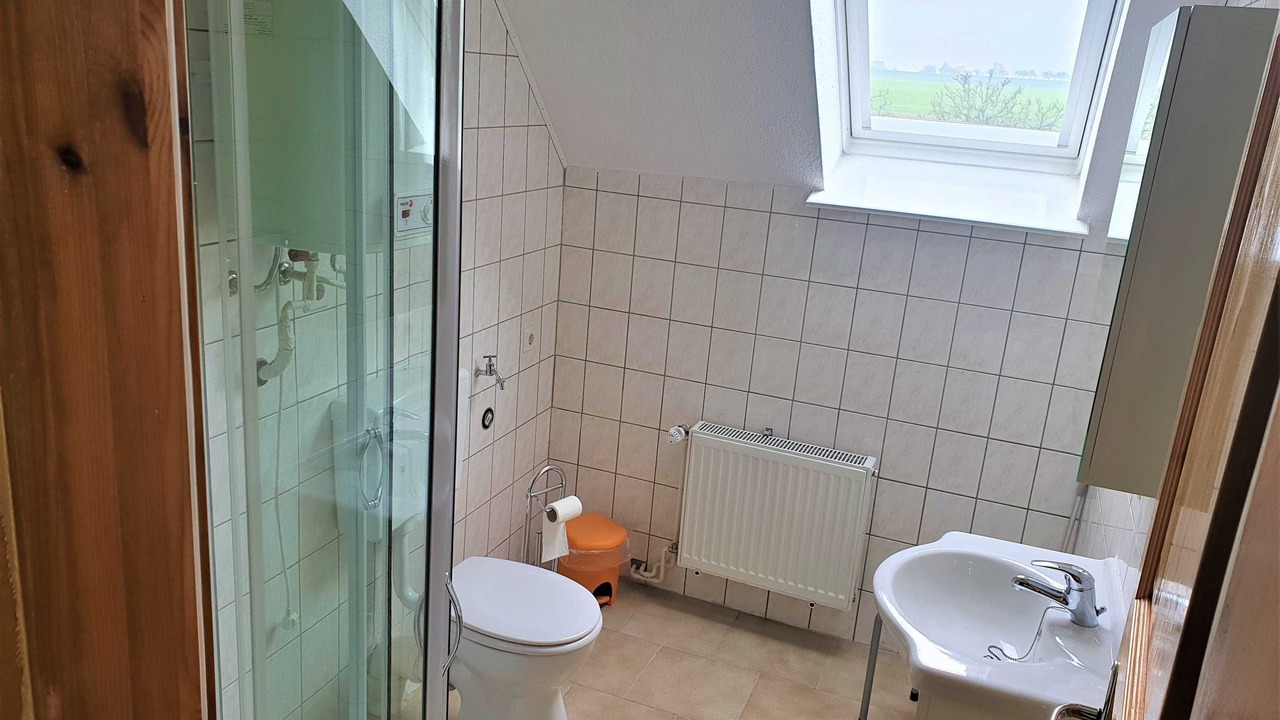 Photo of Bathroom in Kachlin
