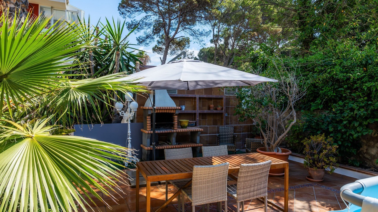 Photo of Outdoor in Les Meravelles