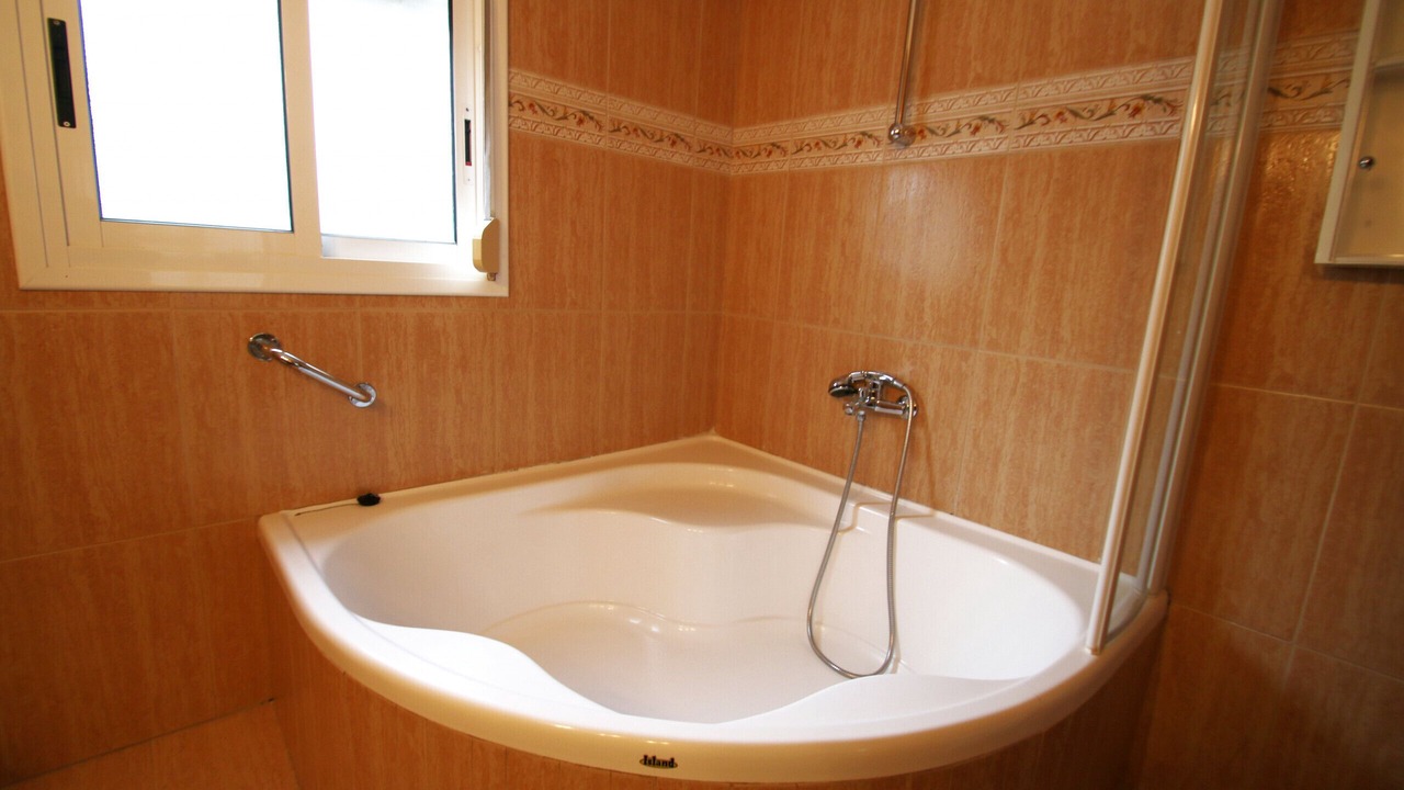 Photo of Bathroom in Miami Platja