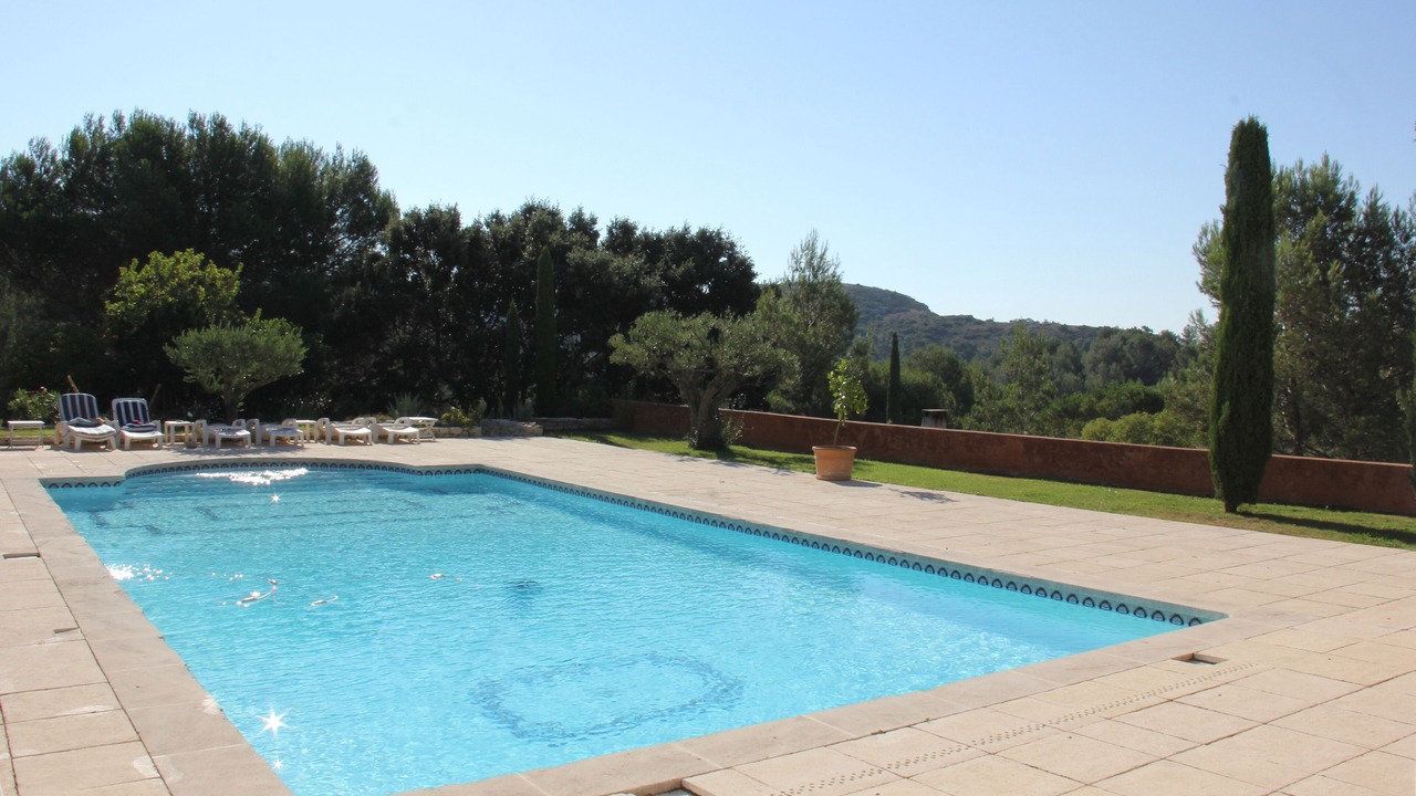 Photo of Outdoor in Aurons