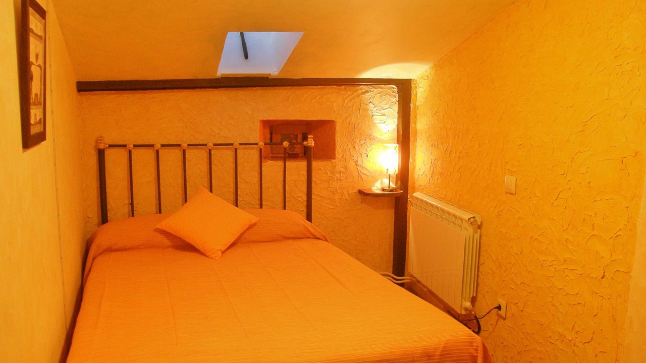 Photo of Bedroom in Navalosa