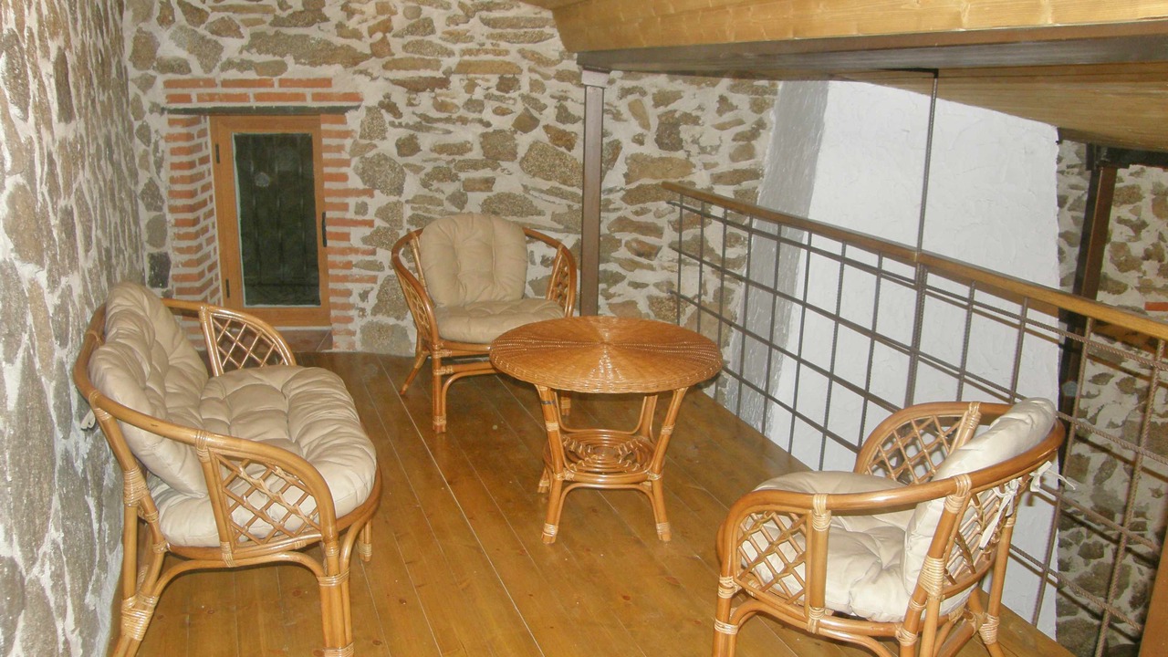 Photo of Patio Balcony in Navalosa