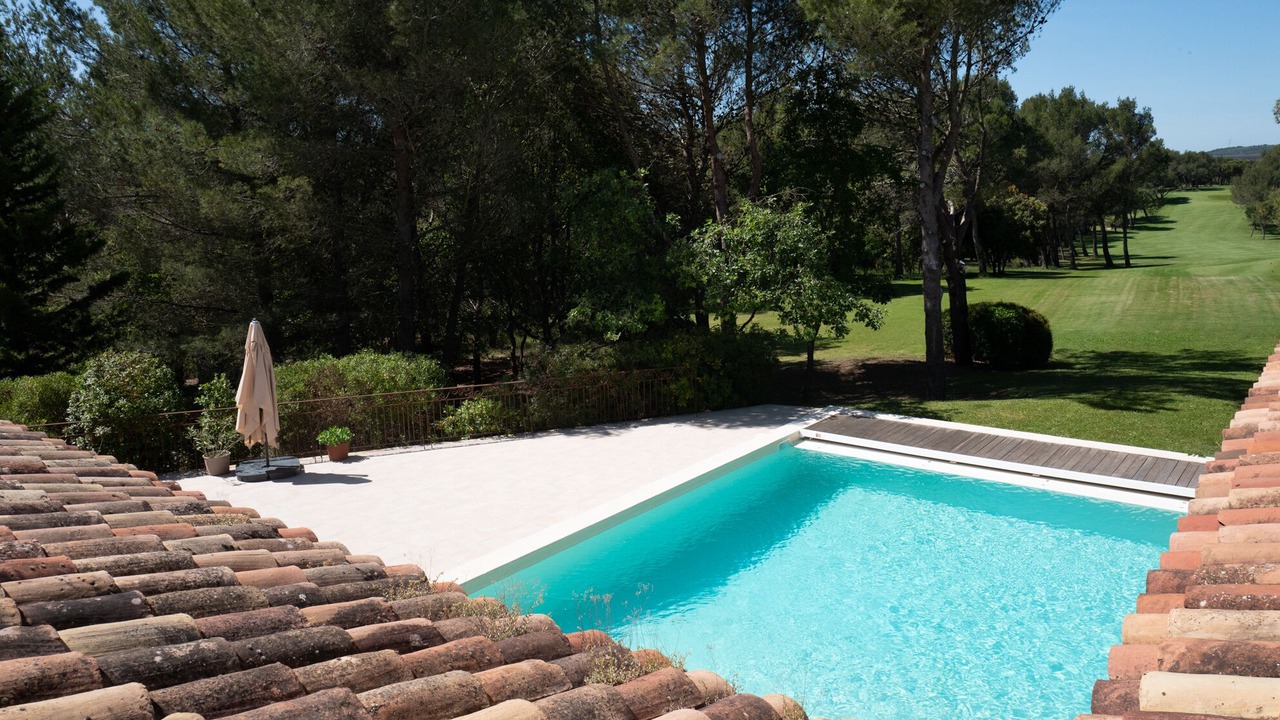 Photo of Outdoor in Pont Royal