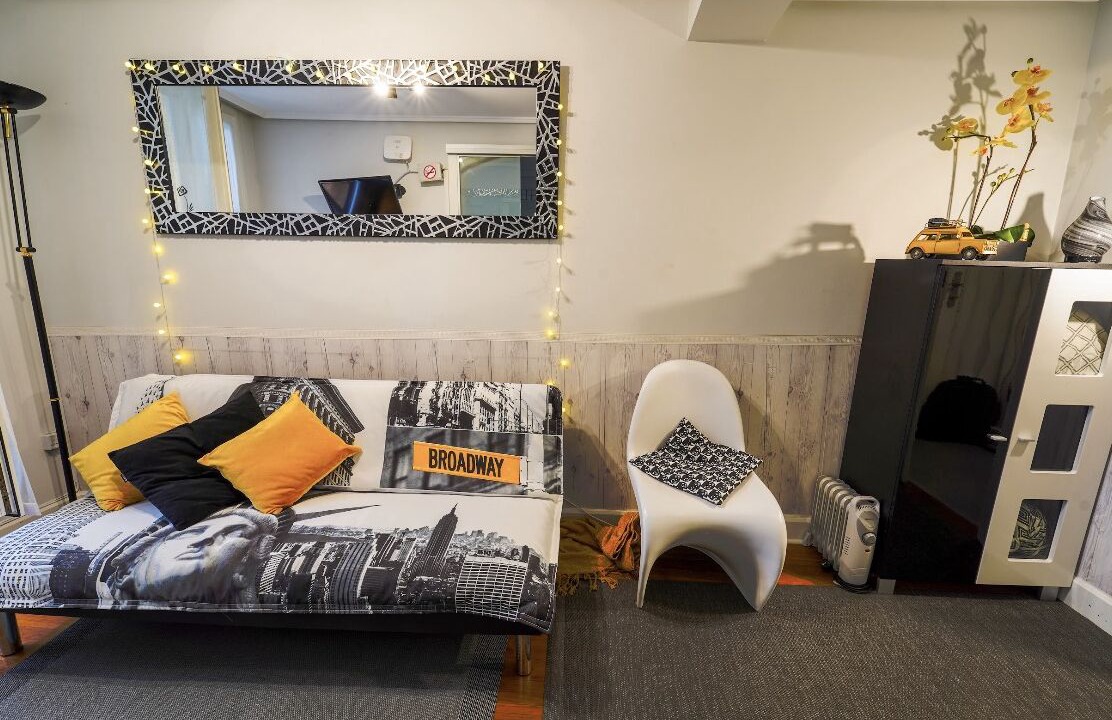 Photo of Livingroom in Old Town
