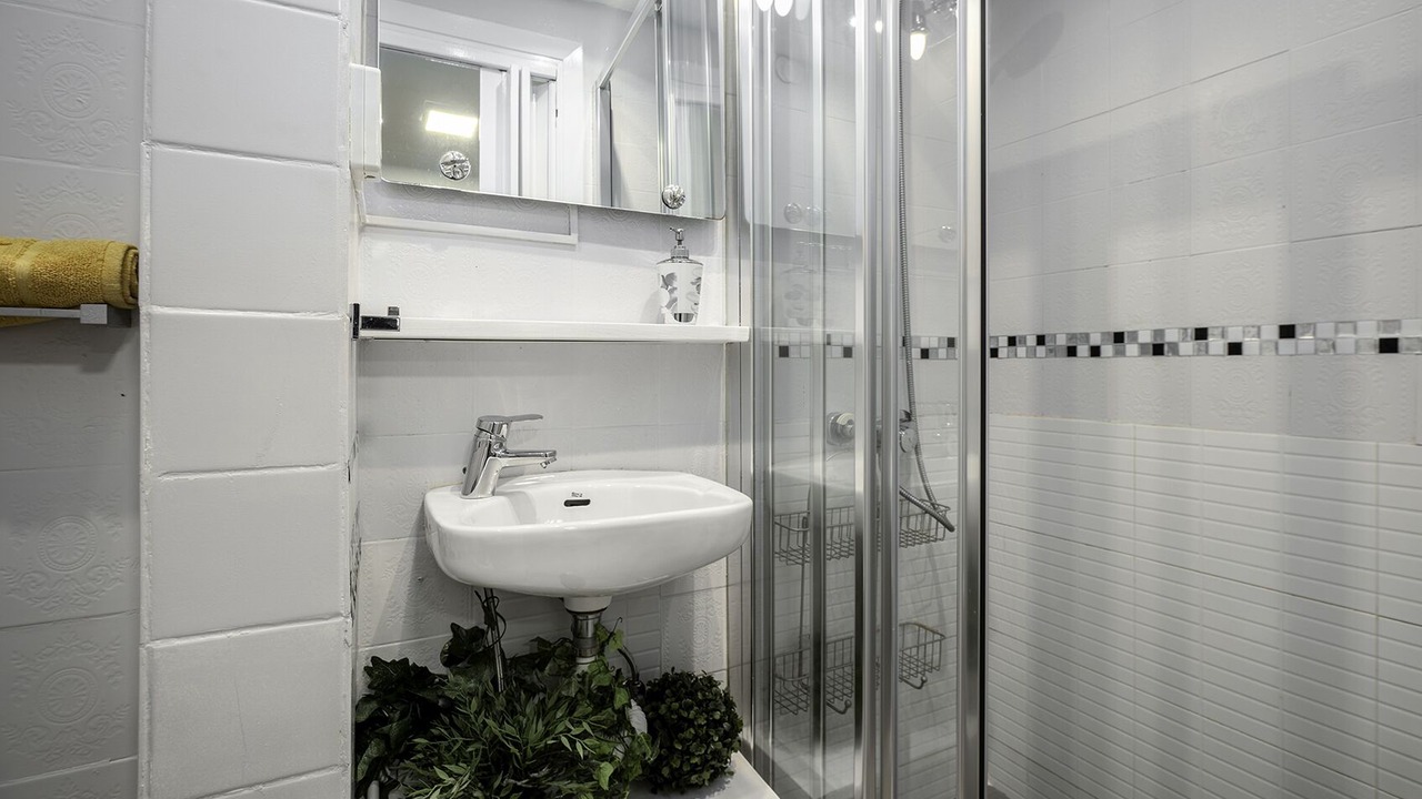 Photo of Bathroom in Old Town